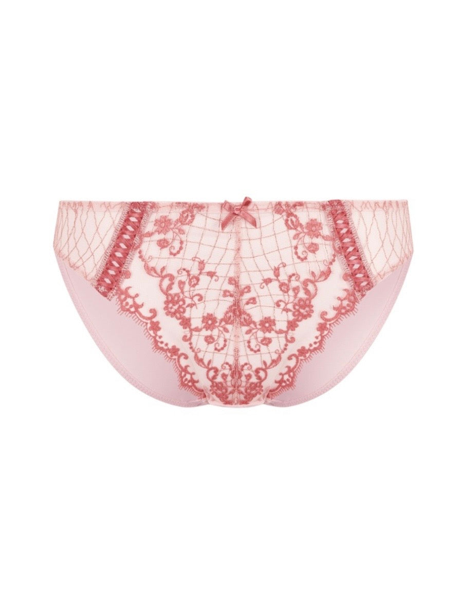 Lacage Brief