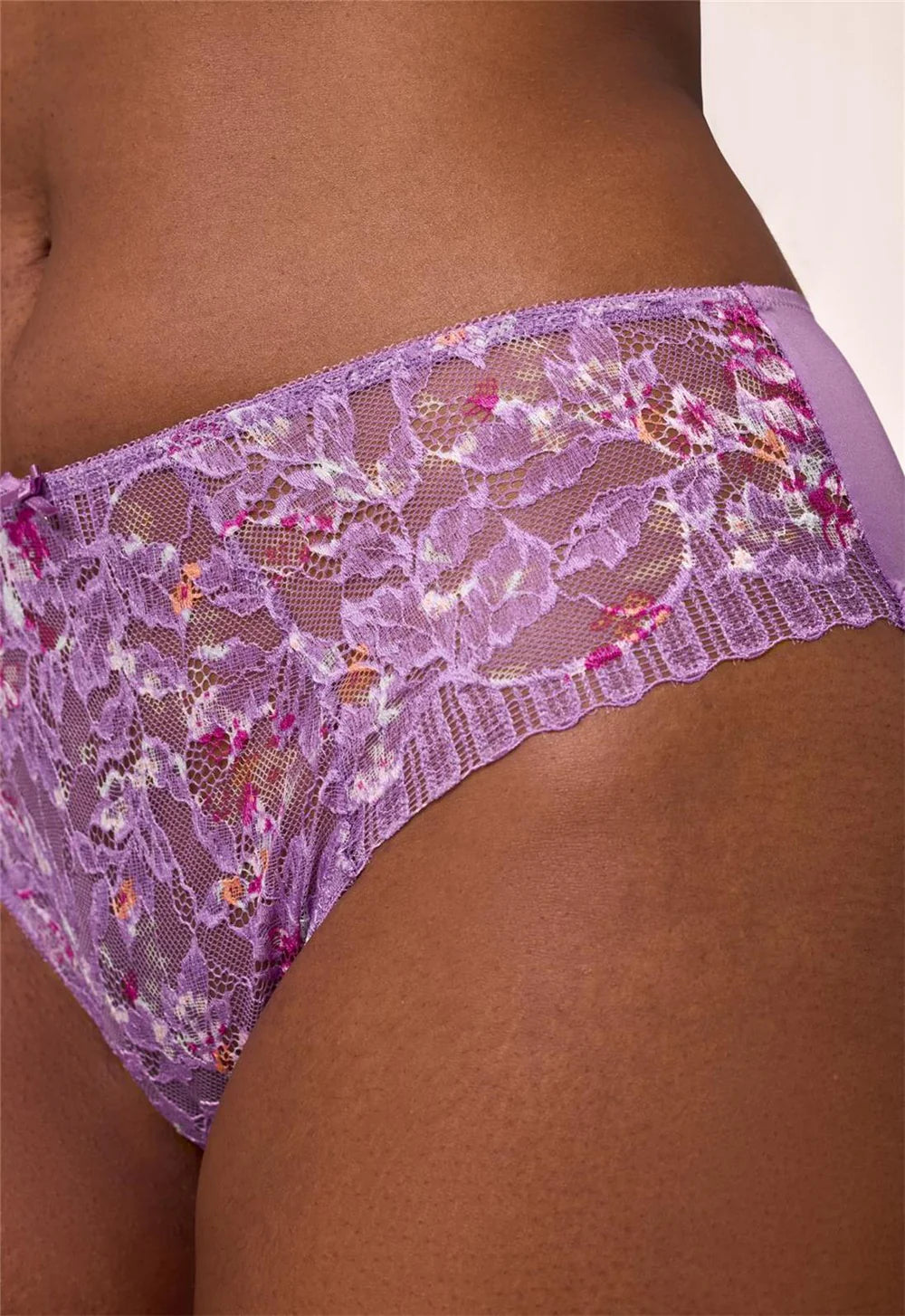 Brief Panty, Tulip Field