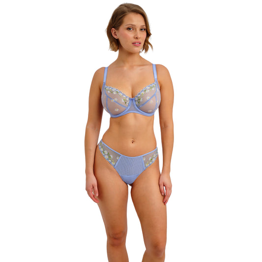 Entwined Plunge, Daisy