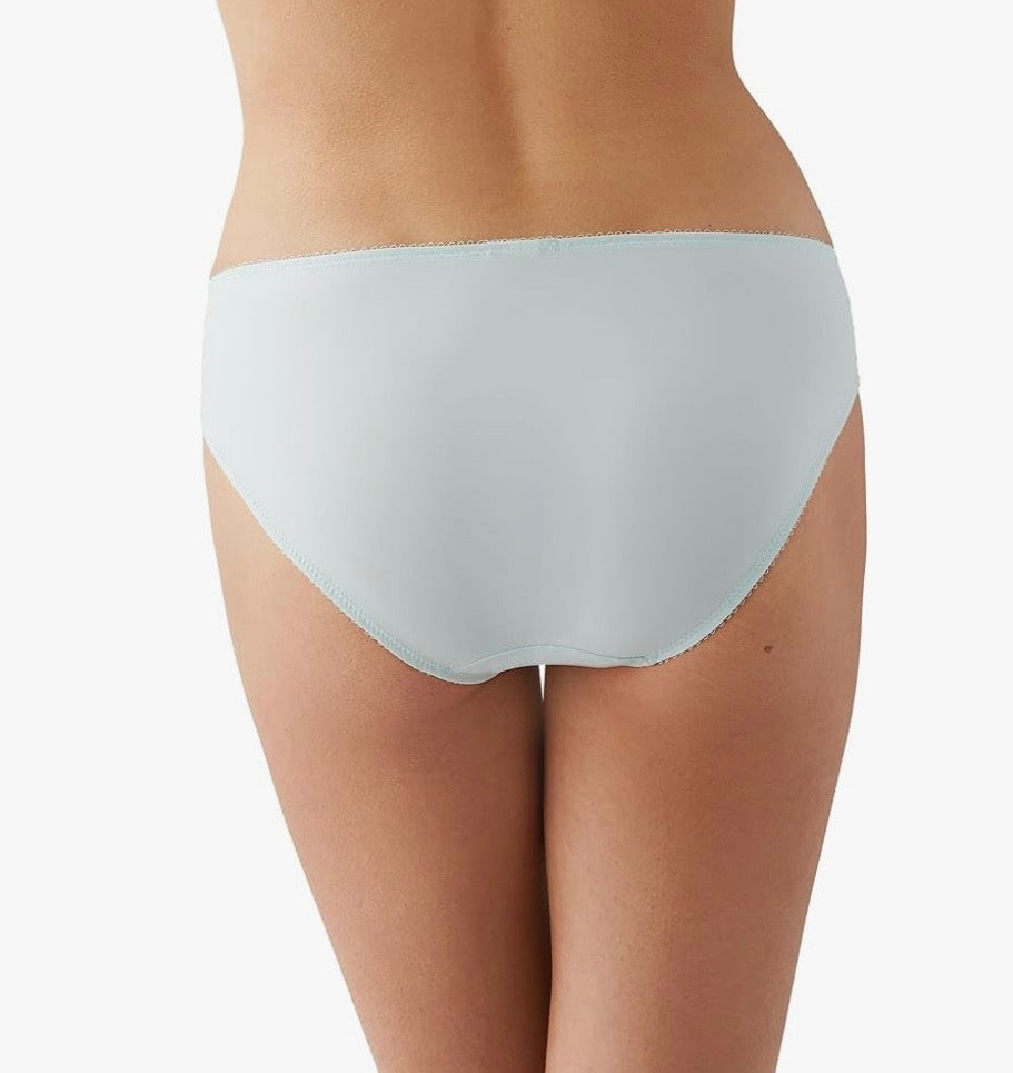 La Femme Brief