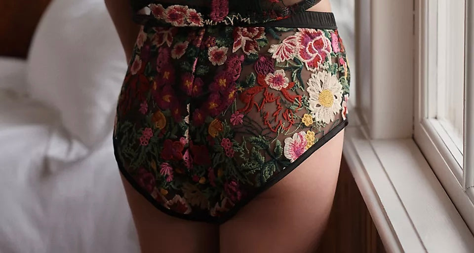 Floral Tap Short