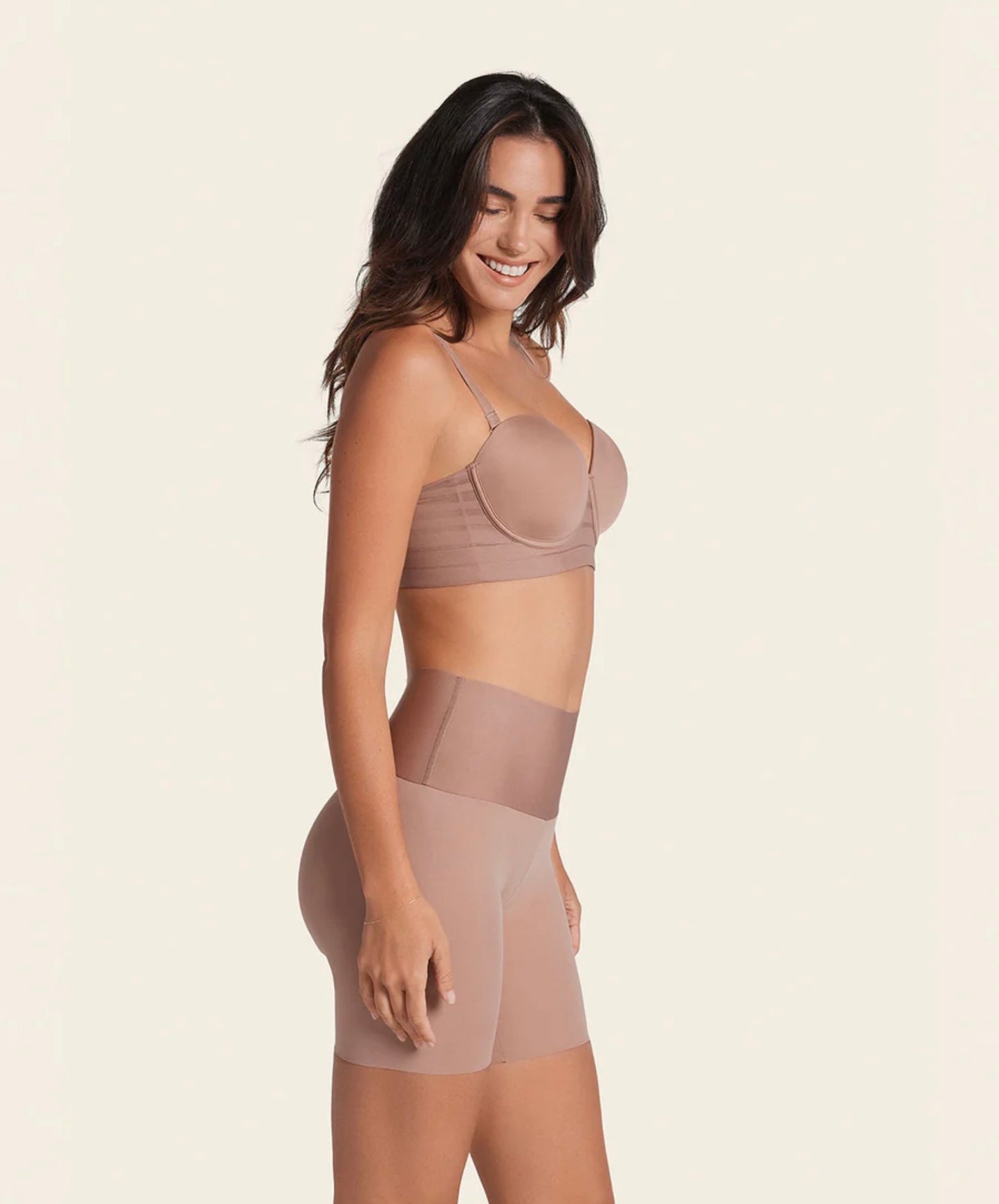 Stay-In-Place Seamless Shapewear Short