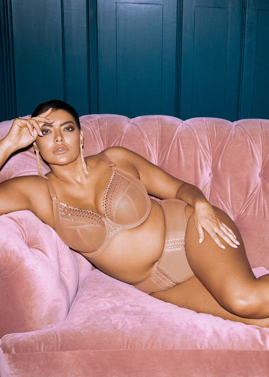 Matilda Plunge, Cafe Au Lait