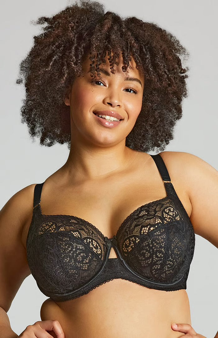 Estel Full Cup, Noir