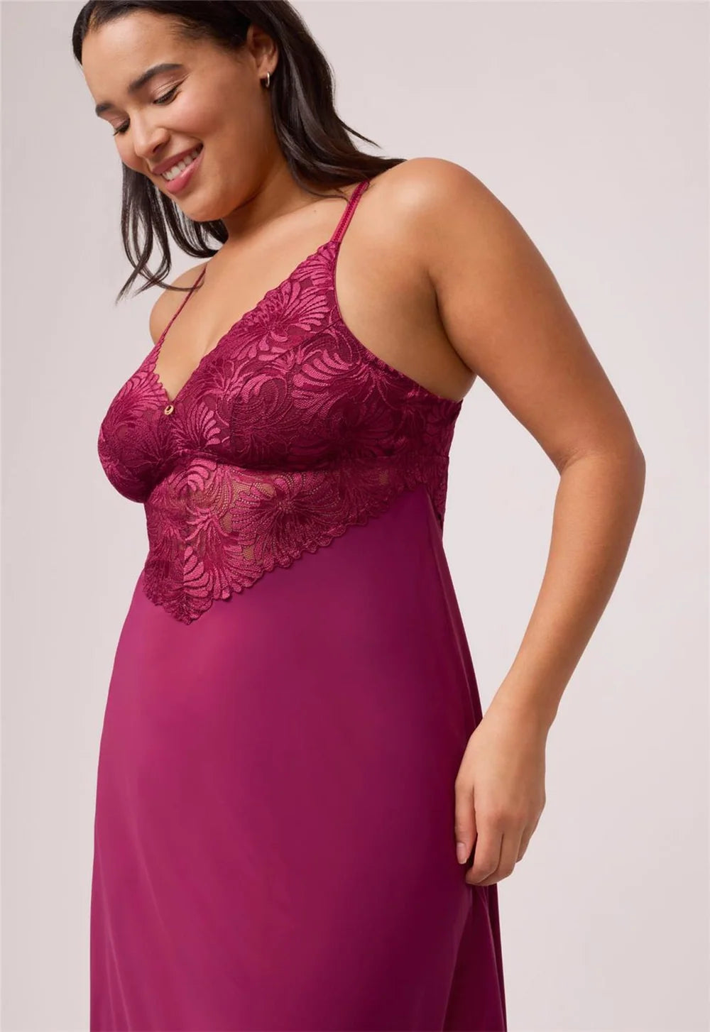 Montelle Vixen Chimise, Dark Cherry